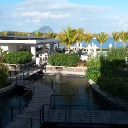 Latitude Luxury Seafront Suite Rivière Noire Esterno foto